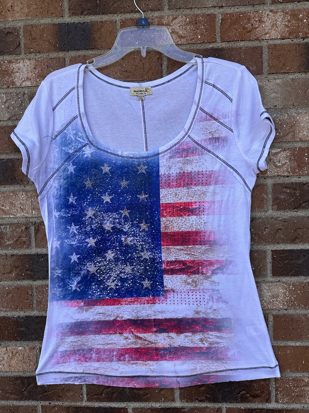 ONE WORLD Live & let live White Short Sleeve Tee with Blue & Red Flag Print